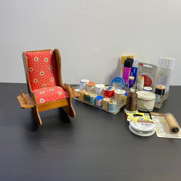 Sewing rocking Chair With Pin Cushion, Threads and Tools, Sewing Thread Holder - Picture 1 of 10